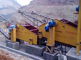 鄭州中意移動式圓錐破碎機和鄂破機銷往山西石料廠